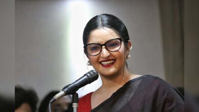 Photo of সংবাদ সম্মেলনে পরীমণি