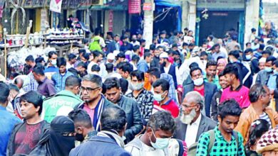 Photo of অবহেলায় বাড়ছে করোনা, আরও কঠোর হওয়ার পরামর্শ বিশেষজ্ঞদের