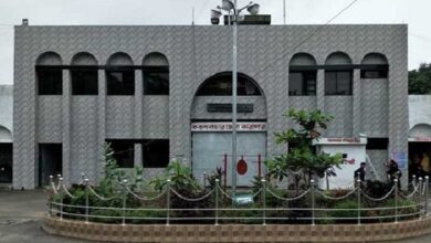 Photo of কনডেম সেলে ওসি প্রদীপ ও পরিদর্শক লিয়াকত