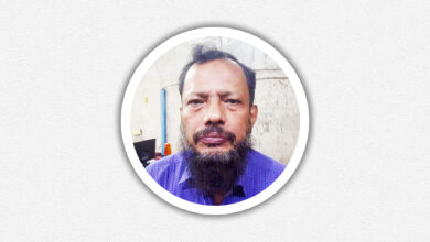 Photo of পুলিশের নির্যাতনের শিকার সাংবাদিক আব্দুর রাজ্জাক