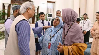 Photo of প্রধান উপদেষ্টার সঙ্গে হাদির পরিবারের সাক্ষাৎ, সর্বোত্তম চিকিৎসার আশ্বাস