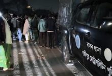 Photo of গাজীপুরে গুলি ছুড়ে ও ককটেল ফাটিয়ে ২৪ লাখ টাকা ছিনতাই